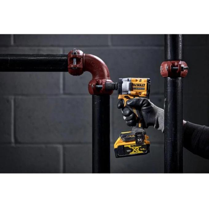 DeWALT DCF921NT