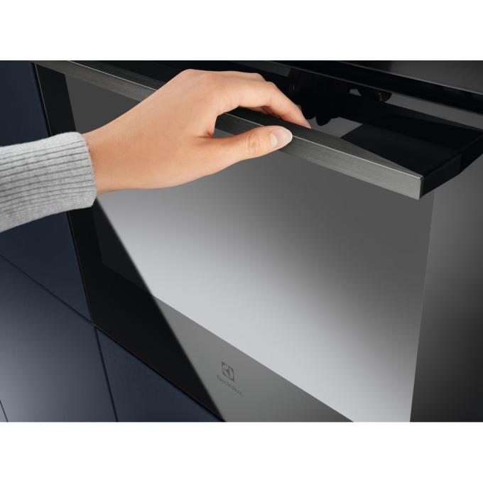 ELECTROLUX EOE8P39WV