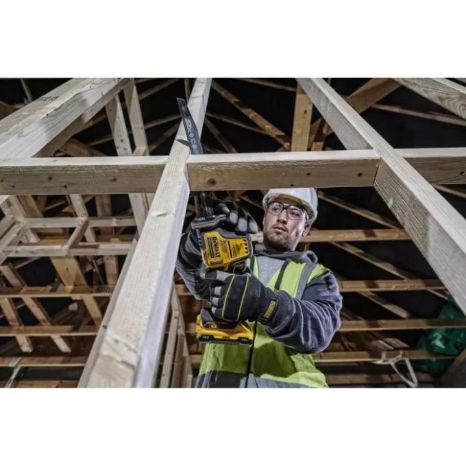 DeWALT DCS369N