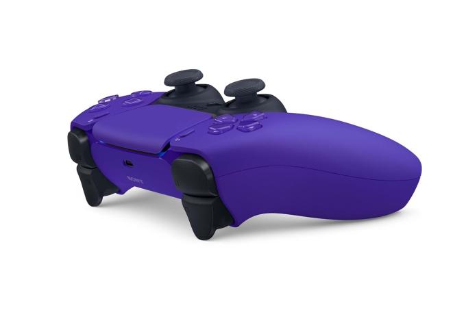 PlayStation 1000040205