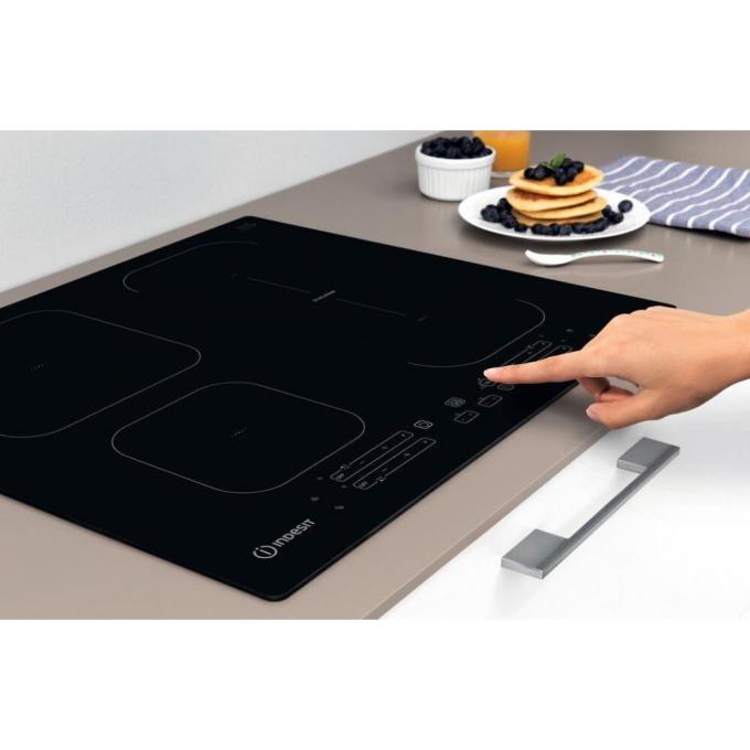 Indesit IB65B60NE