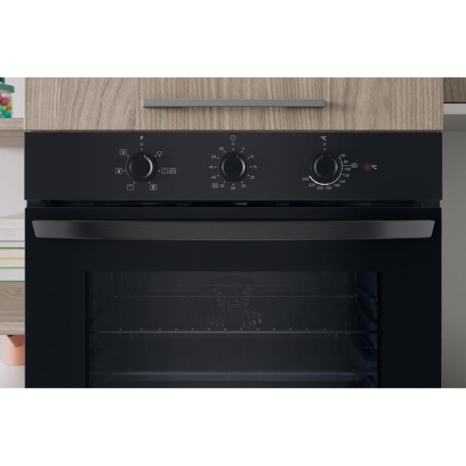 Indesit IO235HB