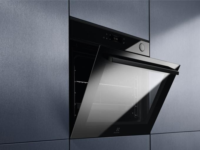 ELECTROLUX EOC8P39H