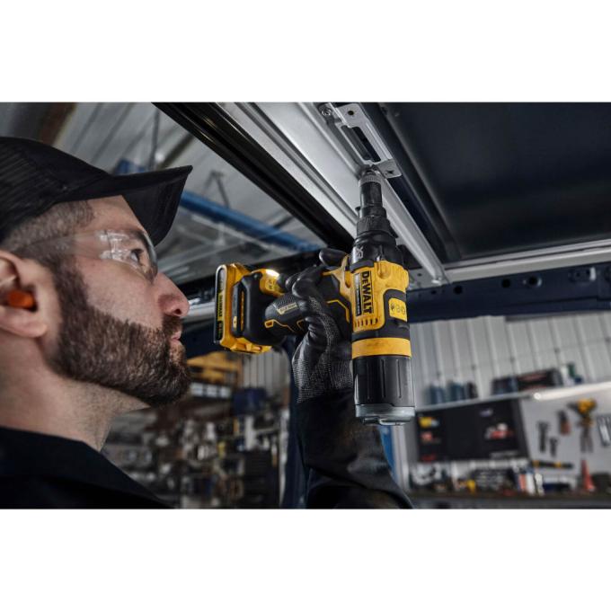 DeWALT DCF403NT