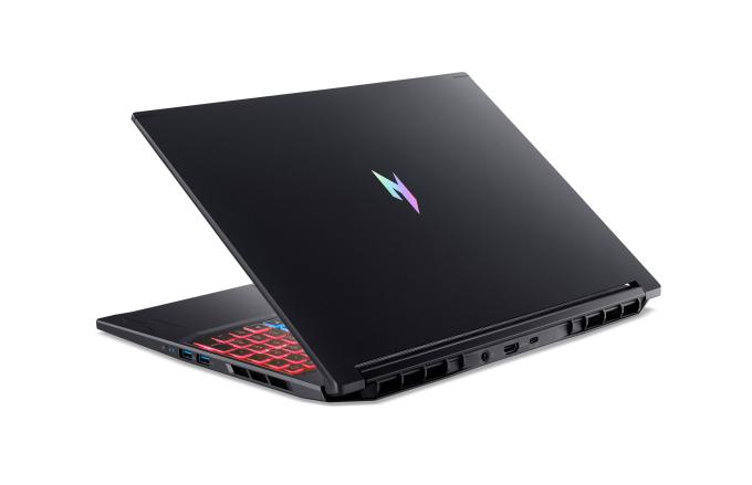 Acer NH.QXTEU.001