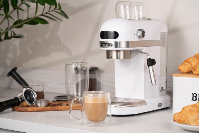 Ardesto YCM-E1500