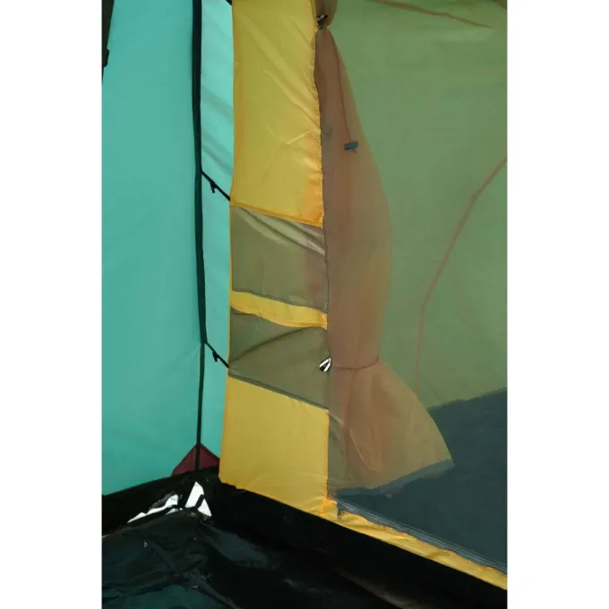 Tramp UTRT-084