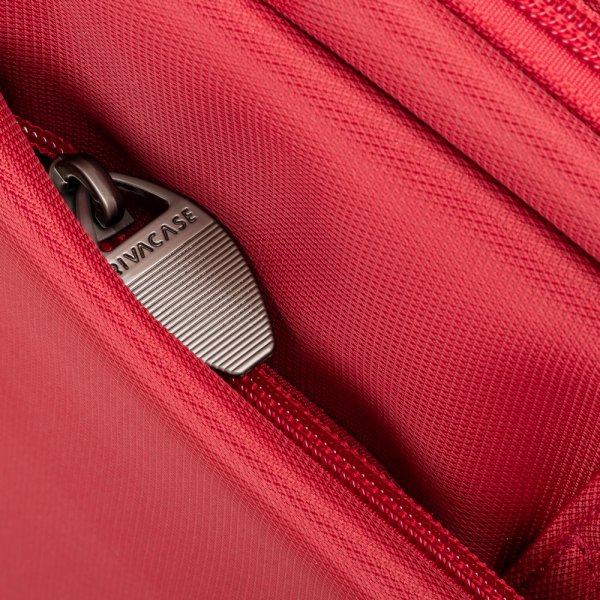 RivaCase 8630 (Red)