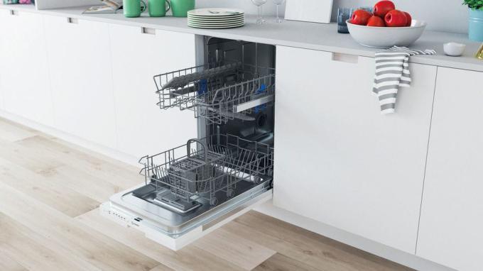 Indesit DSIE2B10