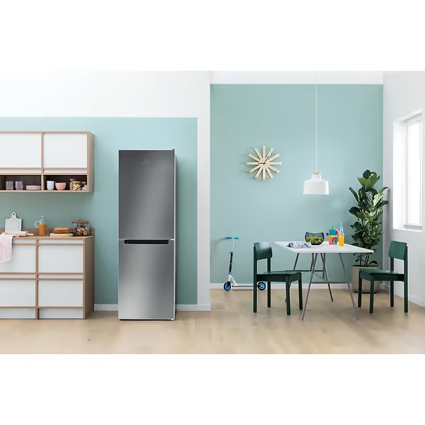 Indesit LI7SN1EX