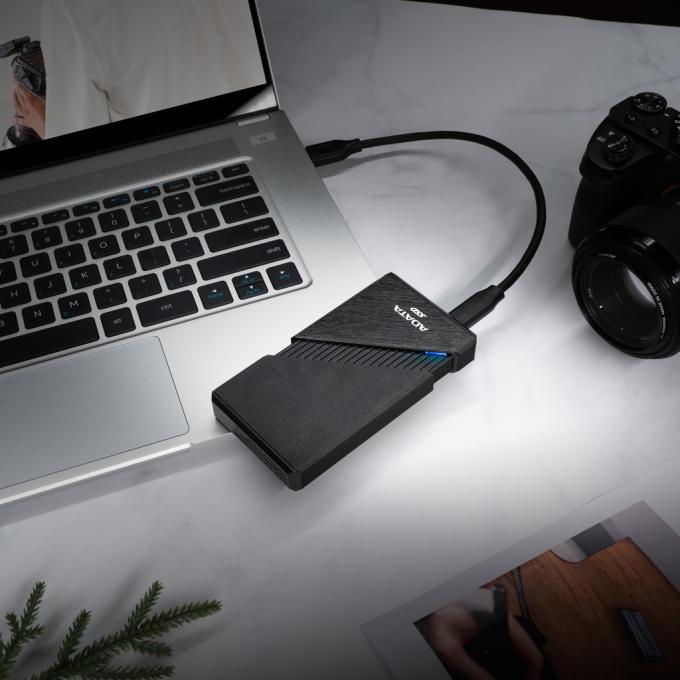 ADATA SE920-4TCBK
