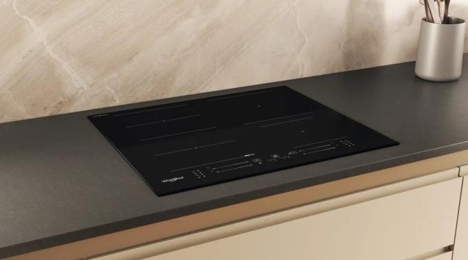 Whirlpool WFS5060CPBF
